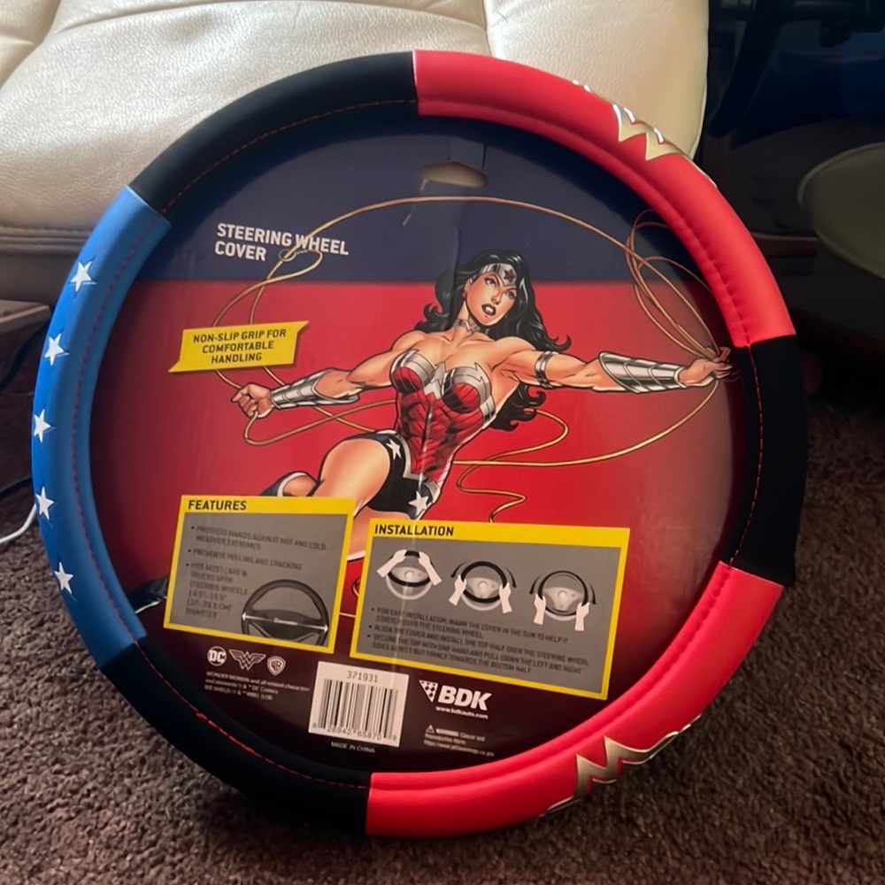 Wonder Woman Steering Wheel Cover